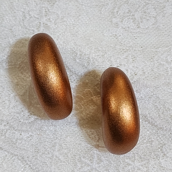 Vintage Lightweight Bronze Chunky Hoop Pierced Earrings - Picture 1 of 6